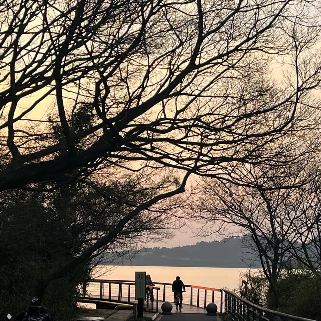 Ningbo · Dongqian Lake